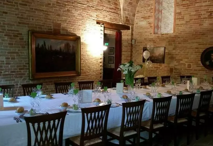 בית מלון כפרי Palazzo Carradori