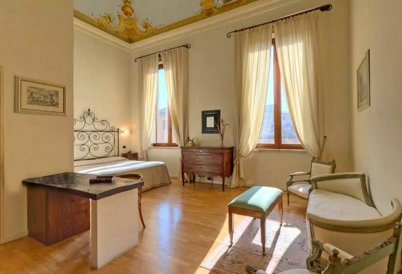 בית מלון כפרי Palazzo Carradori