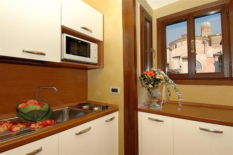 هتل Residence Palazzo Odoni