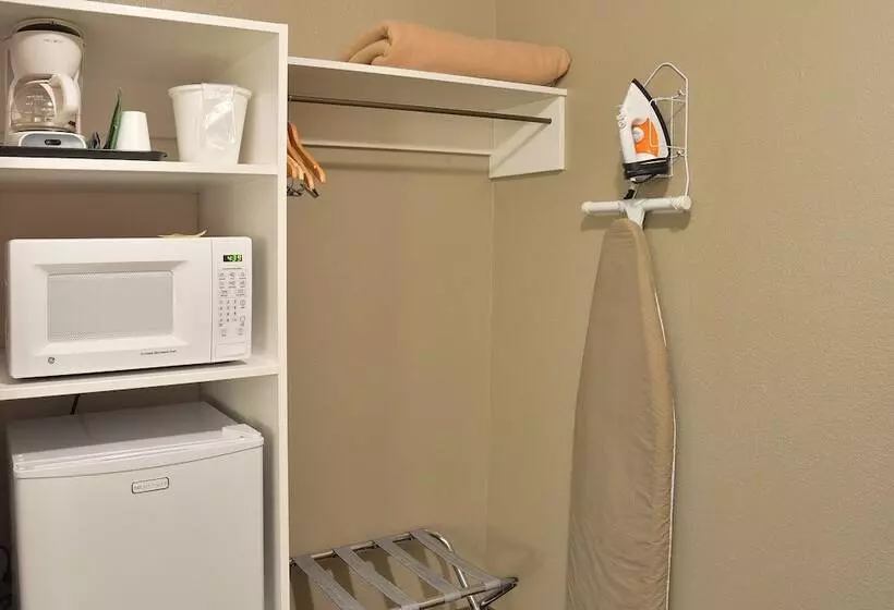 هتل Riversage Billings Inn