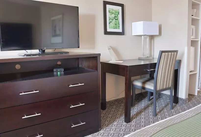 هتل Riversage Billings Inn