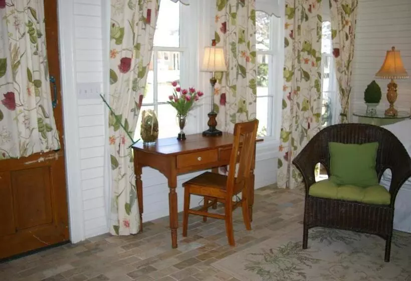 汽车旅馆  Rainbow Courts