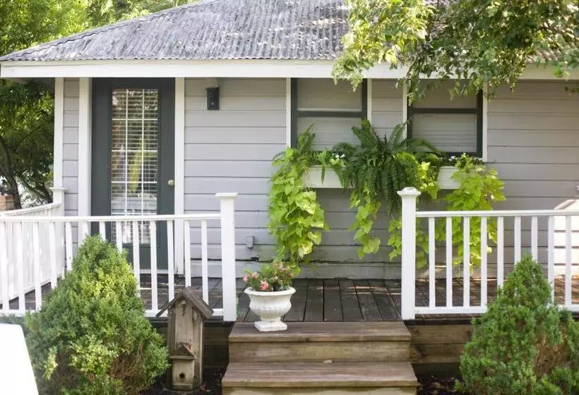 汽车旅馆  Rainbow Courts