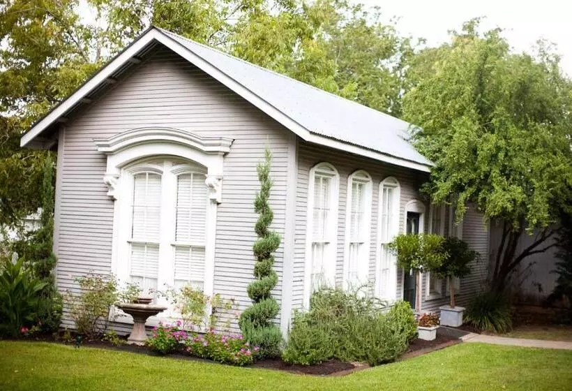 汽车旅馆  Rainbow Courts