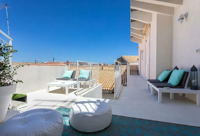 צימר Darsena Sunset Suites By Wonderful Italy