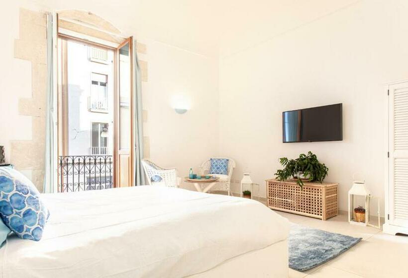 צימר Darsena Sunset Suites By Wonderful Italy