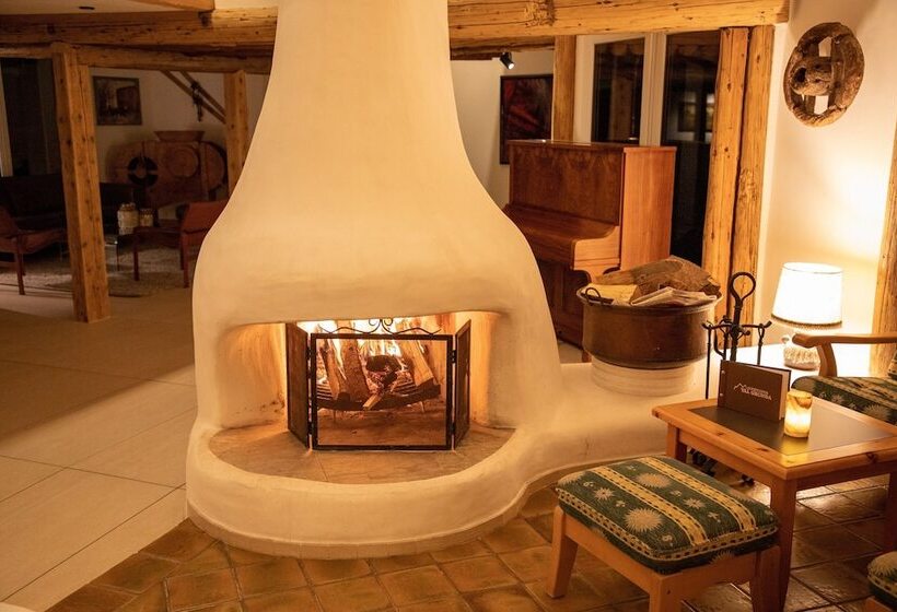 ホテル Alpenlodge Val Gronda