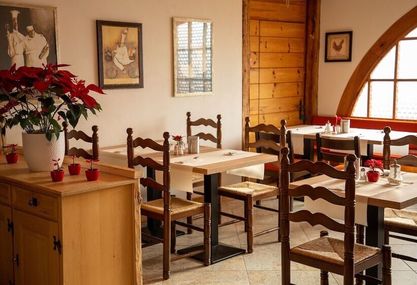 ホテル Alpenlodge Val Gronda