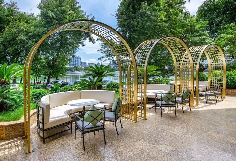 ホテル Dolce By Wyndham Hanoi Golden Lake