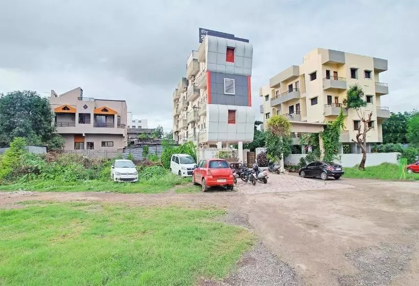 ホテル Oyo 48395  Yashodhan Lodging
