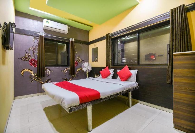 Hotel Oyo 69876  Raj Lodging