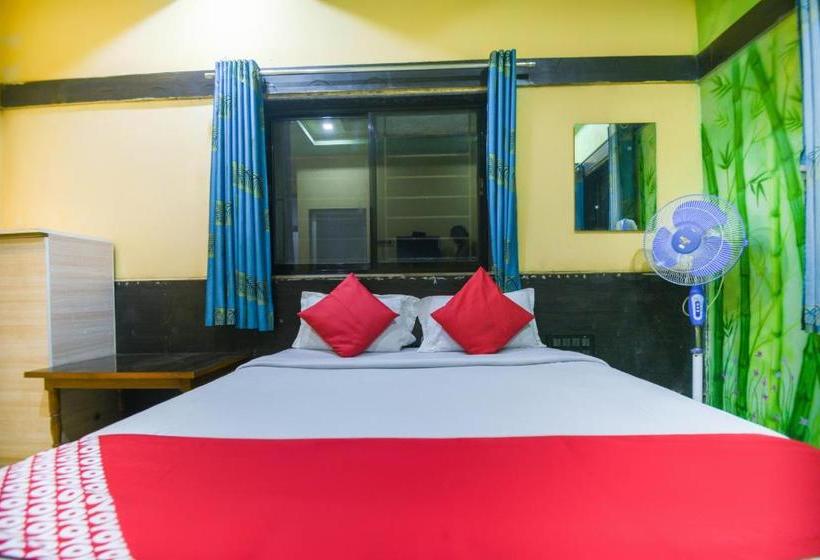 Hotel Oyo 69876  Raj Lodging