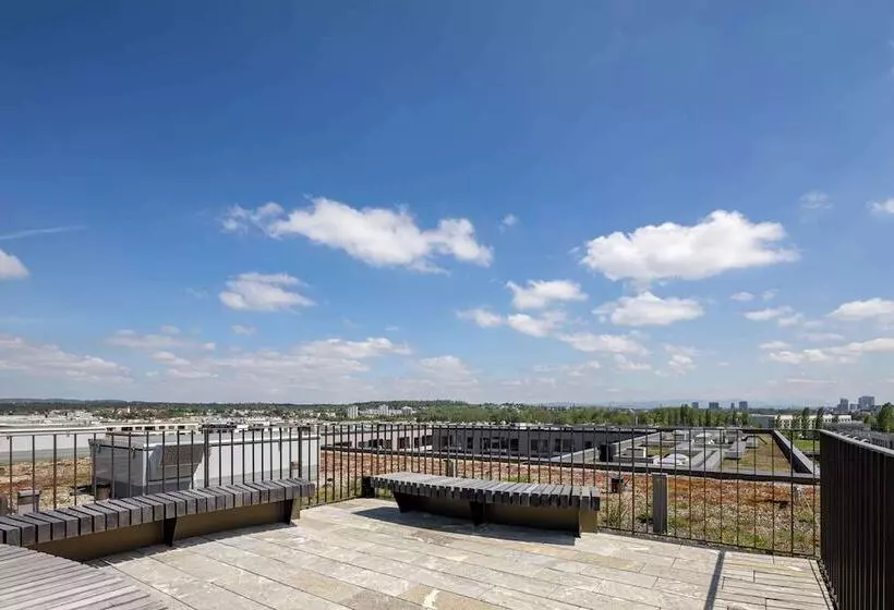 Radisson Hotel & Suites Zurich