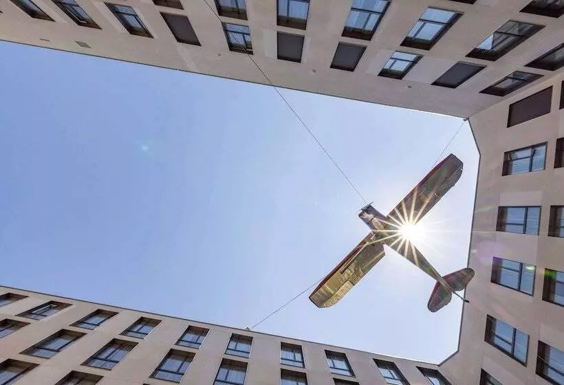 Radisson Hotel & Suites Zurich