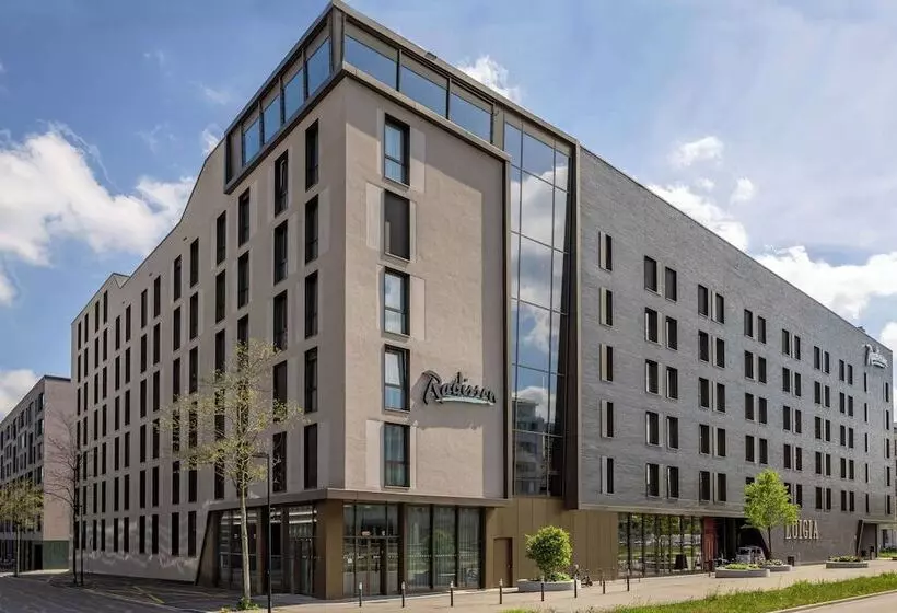 Radisson Hotel & Suites Zurich