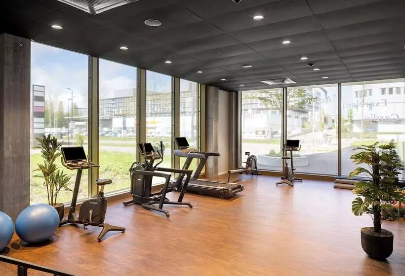 Radisson Hotel & Suites Zurich