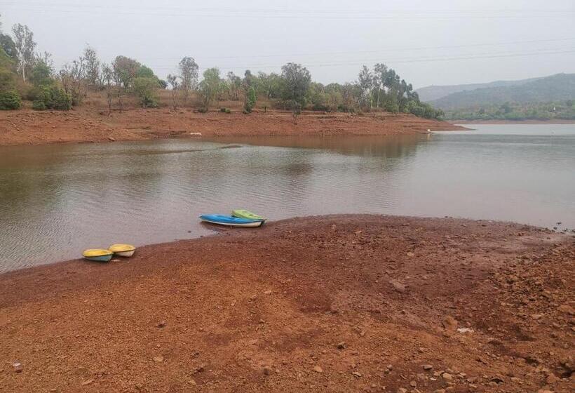 Pensão Shivshrushti Agro Tourism & River Camp Tapola