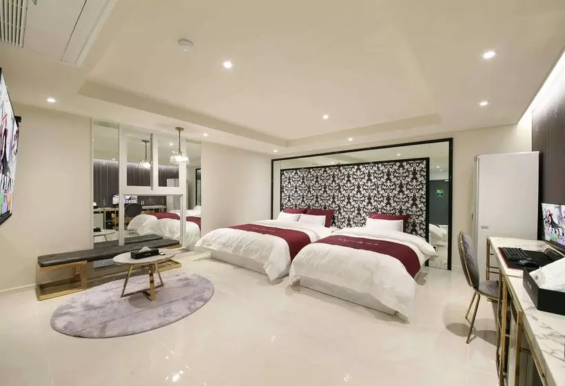 Lomakeskus The Witt Dogo