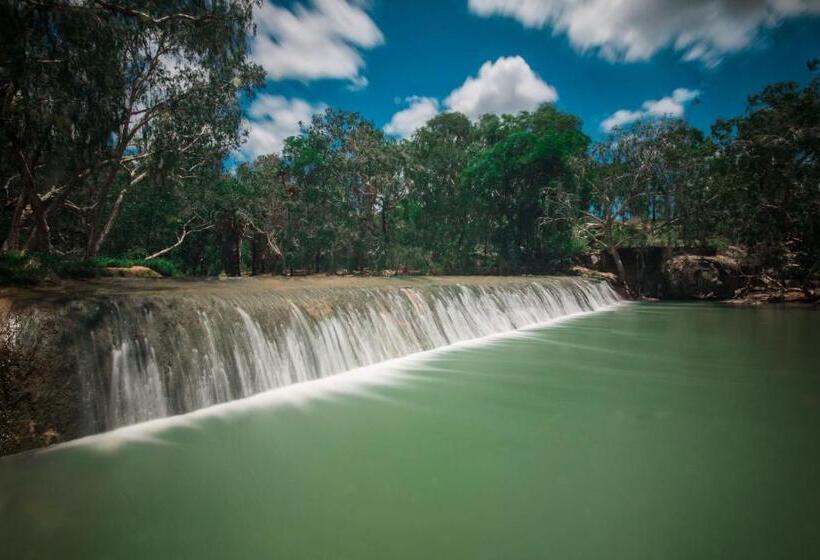 Chillagoe Cockatoo Hotel Motel