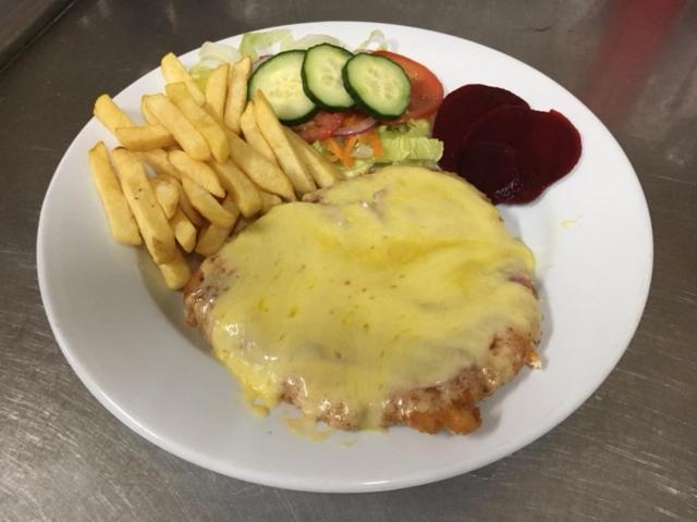 Chillagoe Cockatoo Hotel Motel