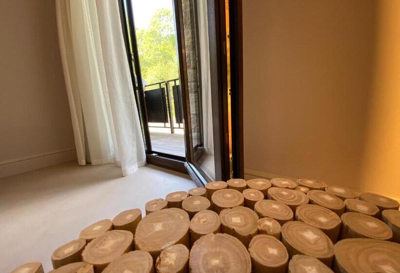 فندق El Serrat De Tregura