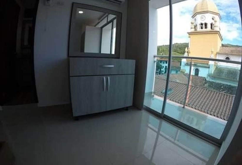 酒店 La Roca San Rafael