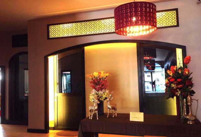 בית מלון כפרי Mulberry House Korat