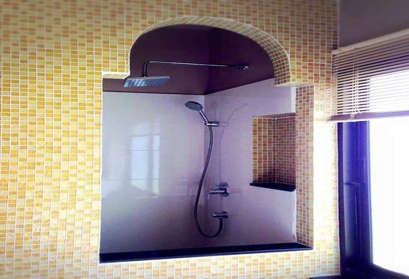 בית מלון כפרי Mulberry House Korat