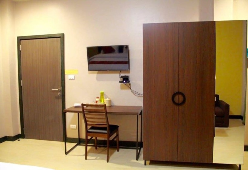 בית מלון כפרי Mulberry House Korat