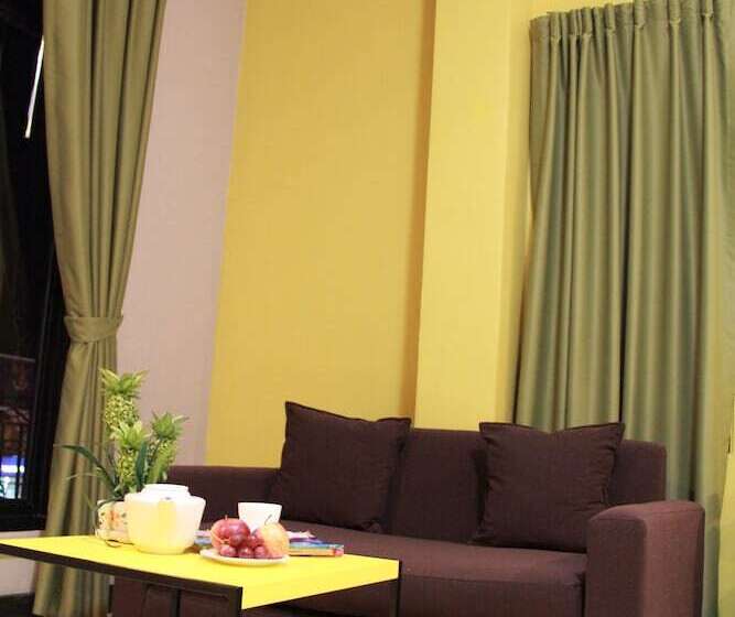 בית מלון כפרי Mulberry House Korat