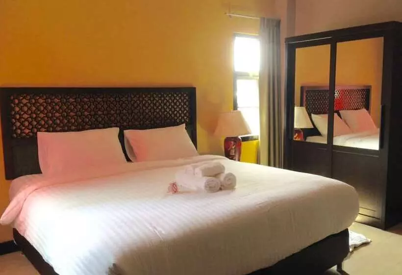 ホテル Mulberry House Korat