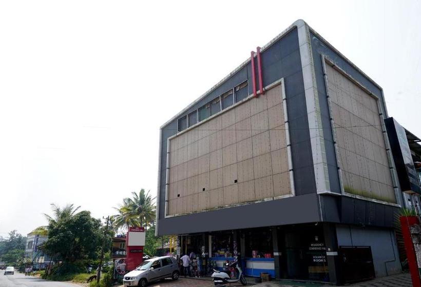 Hotel Oyo 4678 Greens Residency