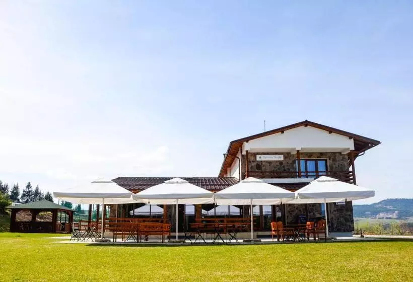 Hotelli Pensiunea Banffy