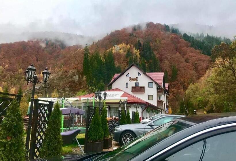 فندق Popasul Regelui Transalpina