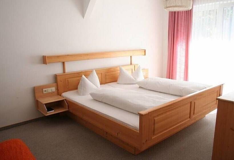 Отель Waldmünchner Stub'n