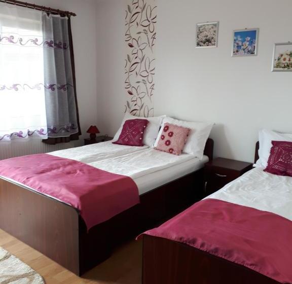 پانسیون Casa Mia