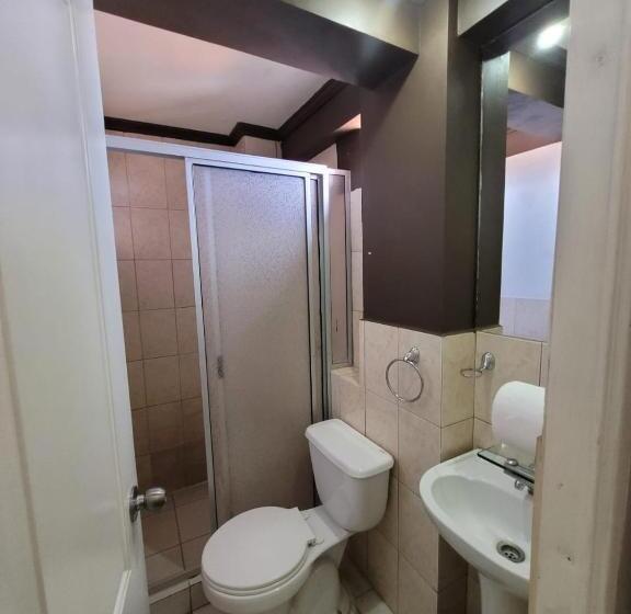 بنسيون Hostal America