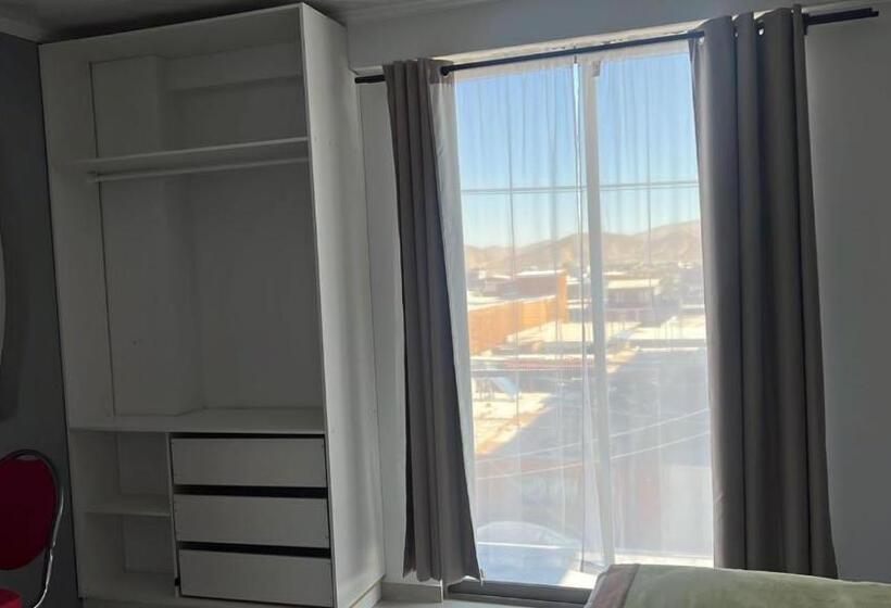 بنسيون Hostal America