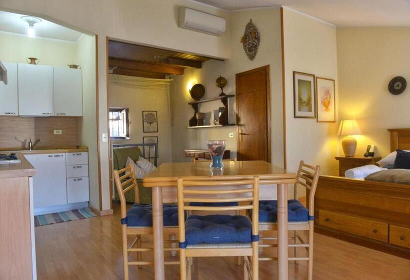 פנסיון Taverna Affittacamere