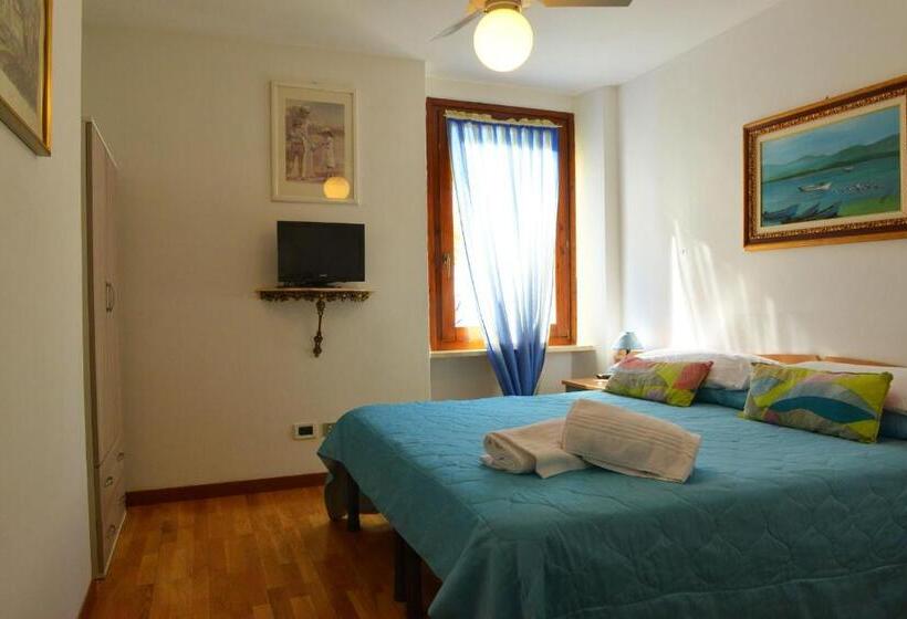 פנסיון Taverna Affittacamere