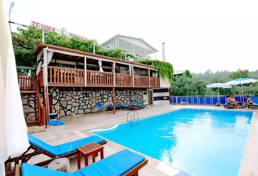 Zeybek 1 Pension