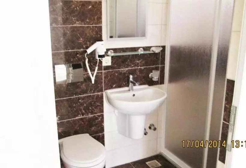 Zeybek 1 Pension