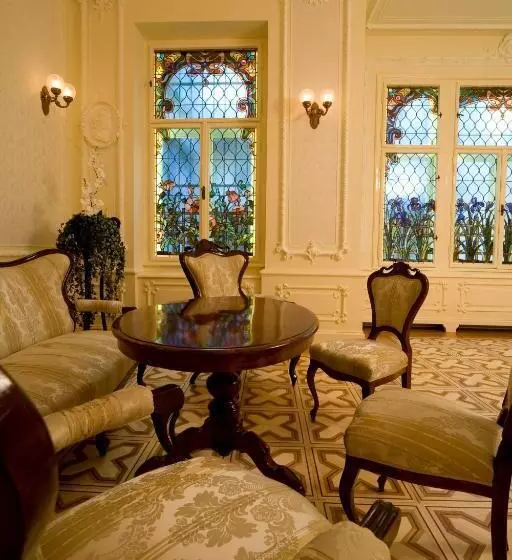 Budget Hotel Victoria
