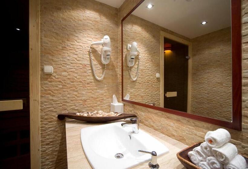 Budget Hotel Victoria