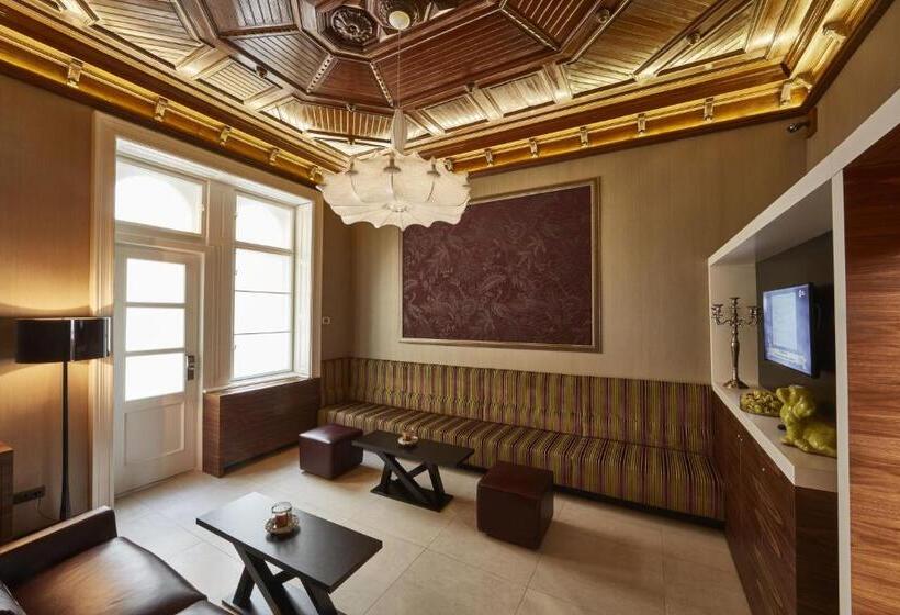 Budget Hotel Victoria