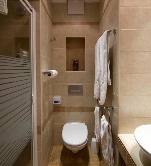 Budget Hotel Victoria