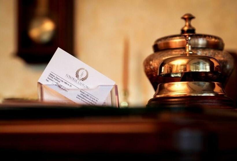 Hotel Foisorul Cu Flori