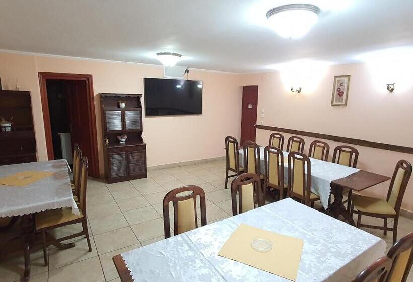 بنسيون Casa Minerva