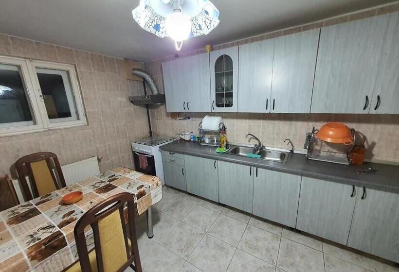 بنسيون Casa Minerva