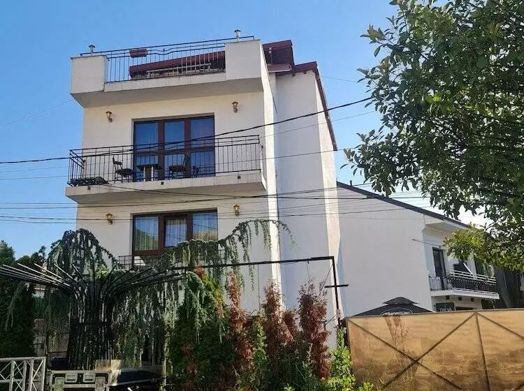 پانسیون Guesthouse Hotel My Home